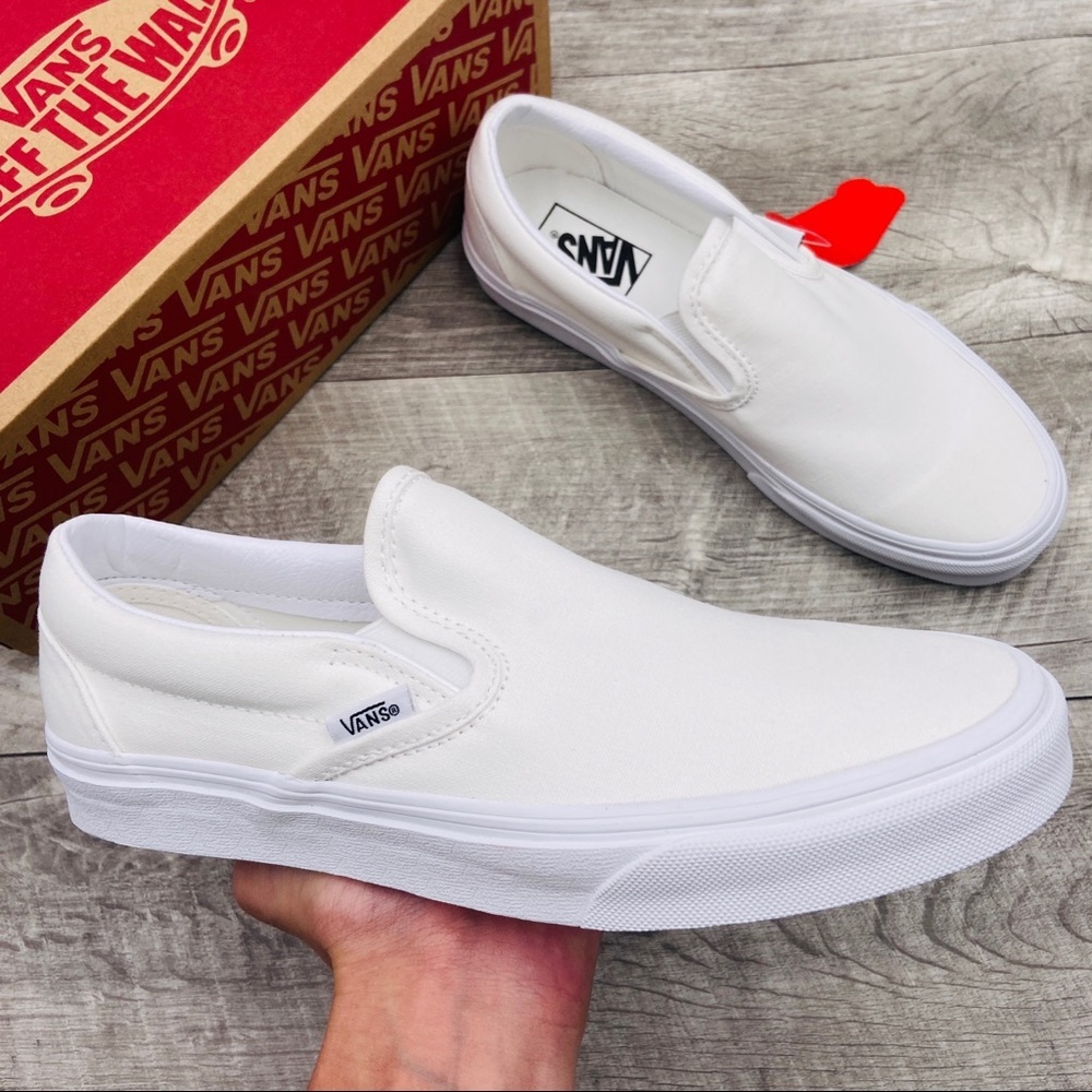 NWT Vans Classic Slip-On